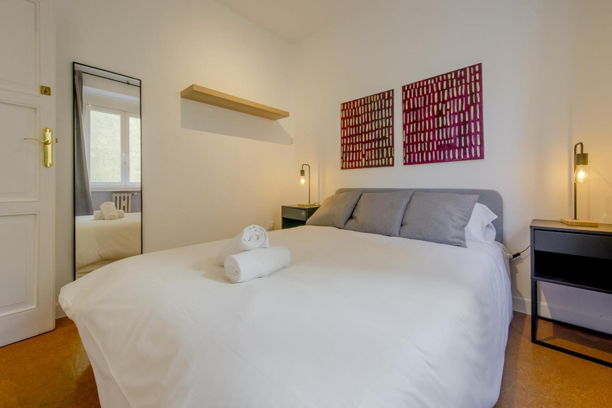 Classic Apt 7Pax En La Latina-Centro De Madrid Exteriör bild